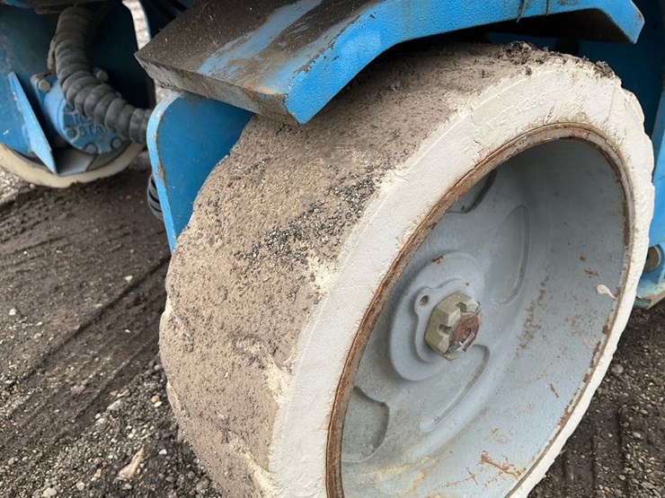 2003-genie-gs3246-image-12