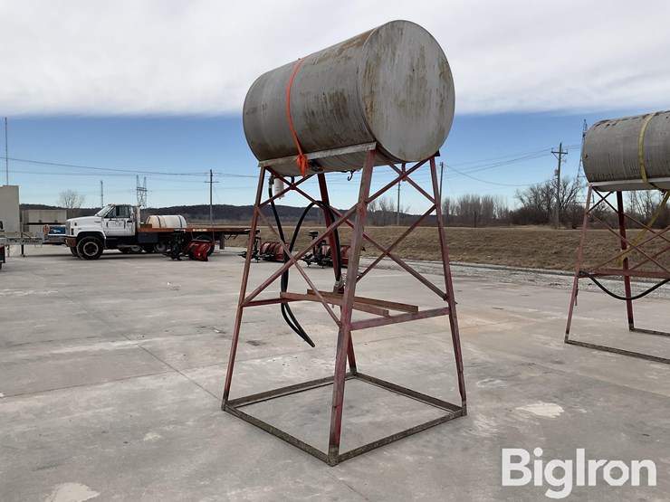 free-standing-300-gal-diesel-tank-image-7