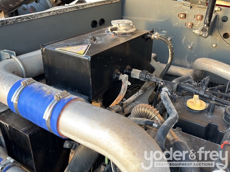 2018-skyjack-sj1056-image-41