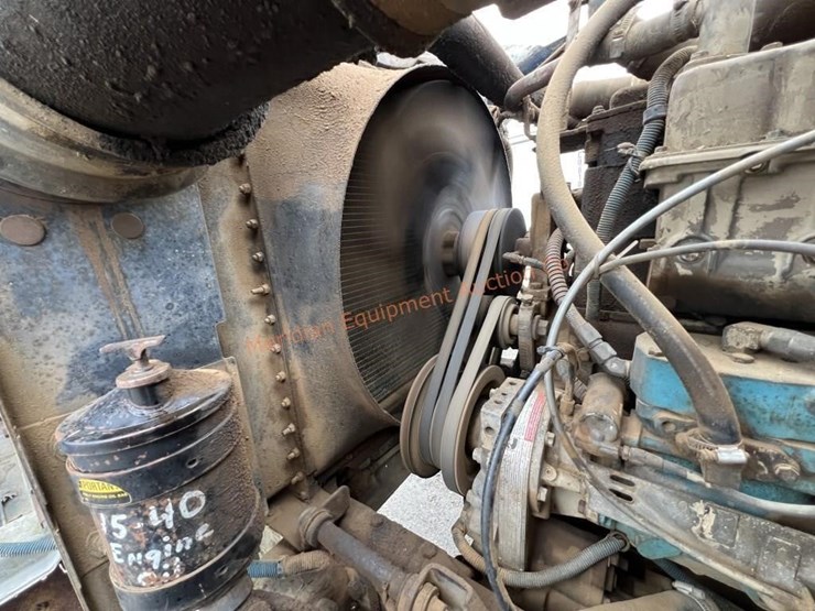 1984-international-s2500-image-22