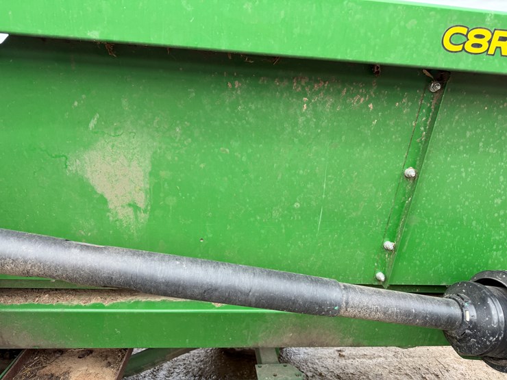 john-deere-c8r-image-9