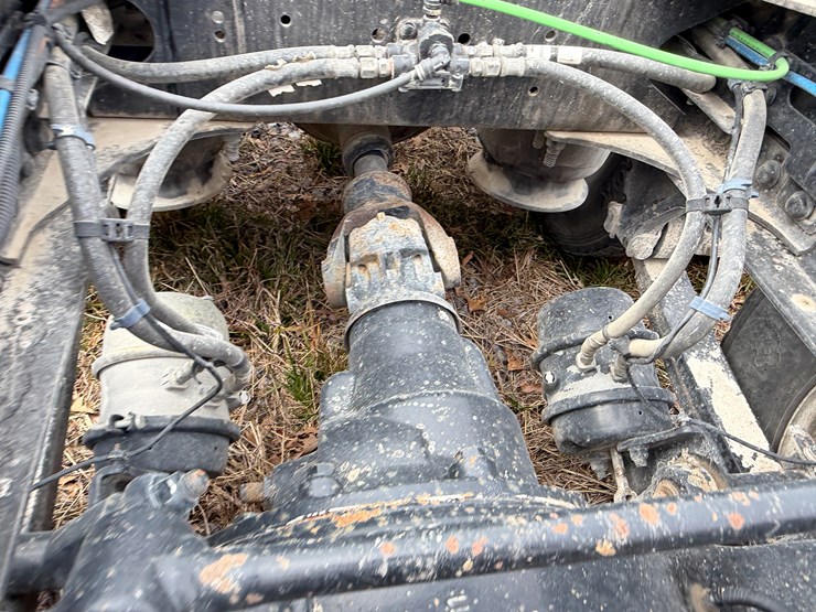 #40990-•-2019-freightliner-cascadia-s/a-daycab-truck-tractor-vin:-3akjgbdv5ksks6034-image-21