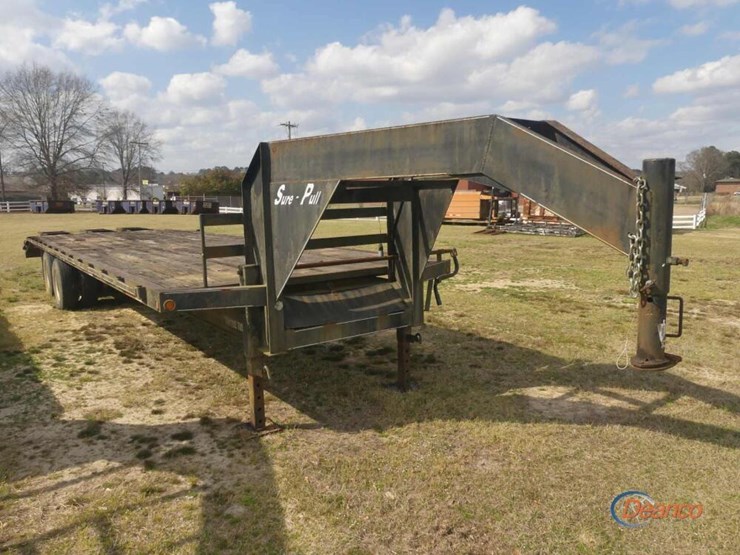 sure-pull-32'-gooseneck-trailer-(no-title---bill-of-sale-only):-t/a,-5'-dovetail,-3-fold-down-ramps-image-1