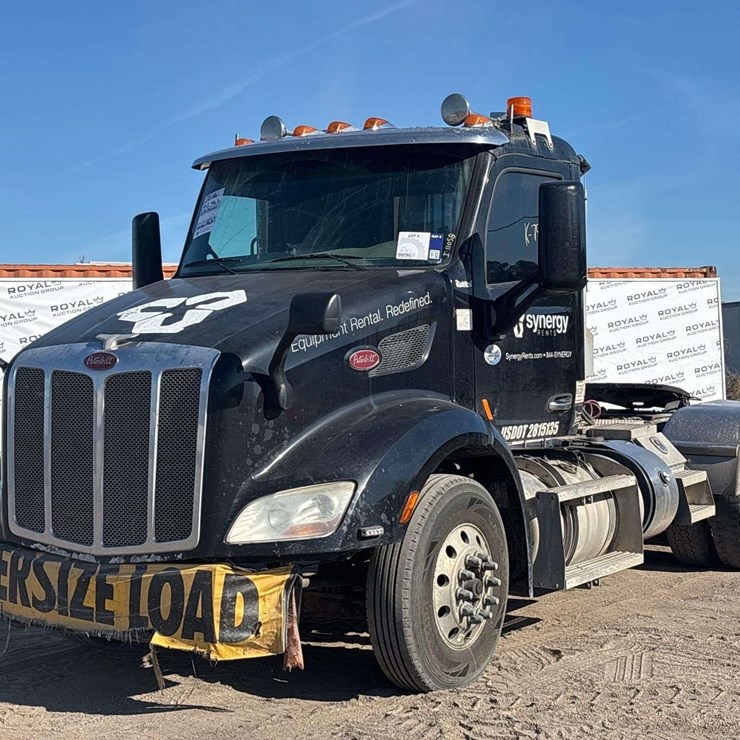 2016 PETERBILT 579