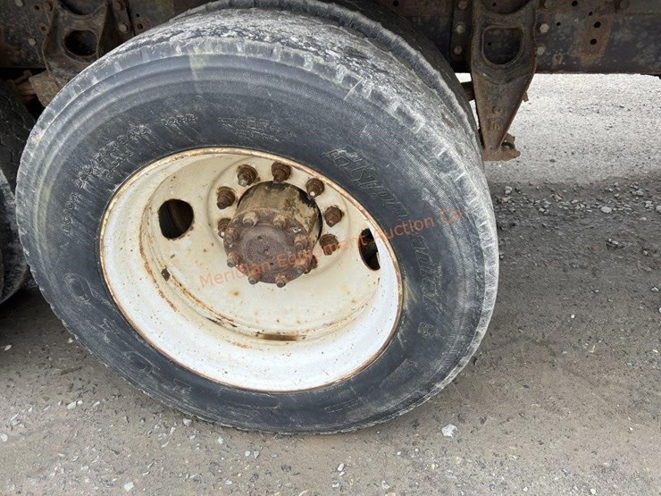 1984-international-s2500-image-13