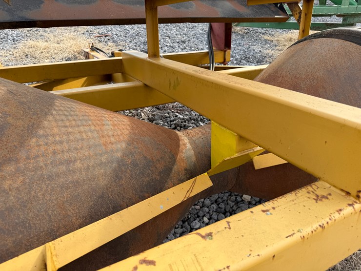 #41047-•-w&a-manufacturing-894-levee-seeder-and-packer-image-9