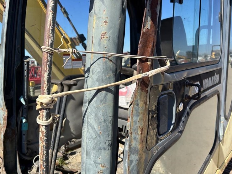 komatsu-pc60-7-image-23