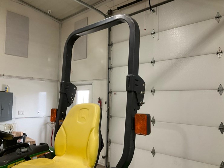 2010-john-deere-3520-image-30