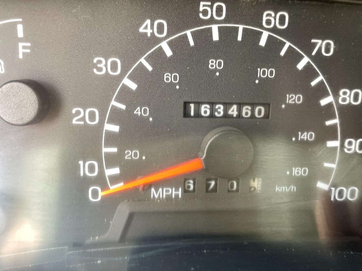 2001-ford-f650-image-30