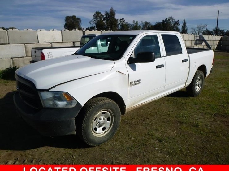2014-dodge-1500-image-1