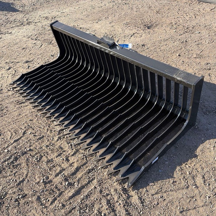 QT Fine Skeleton Bucket Low Side