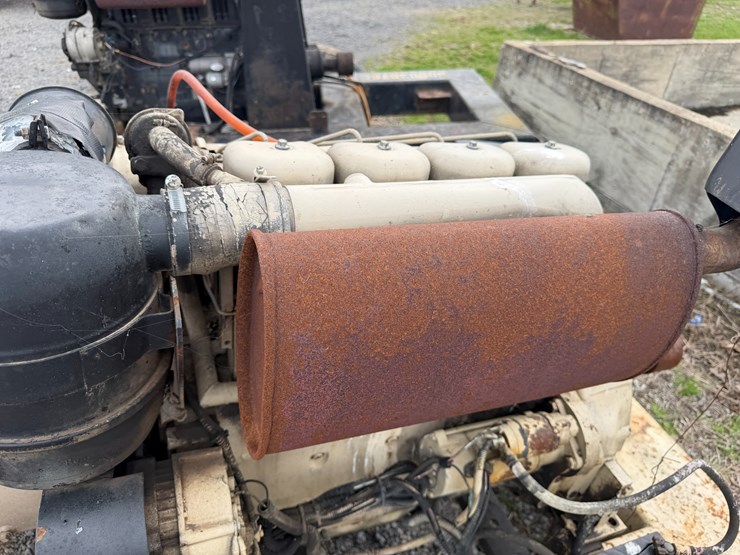 #40993-•-deutz-d914l04-4-cyl-power-unit-w/-trailer-image-14