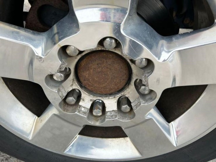 2018-chevrolet-silverado-2500hd-image-105