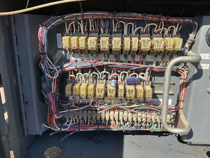 2015-skyjack-sj7135rt-image-37