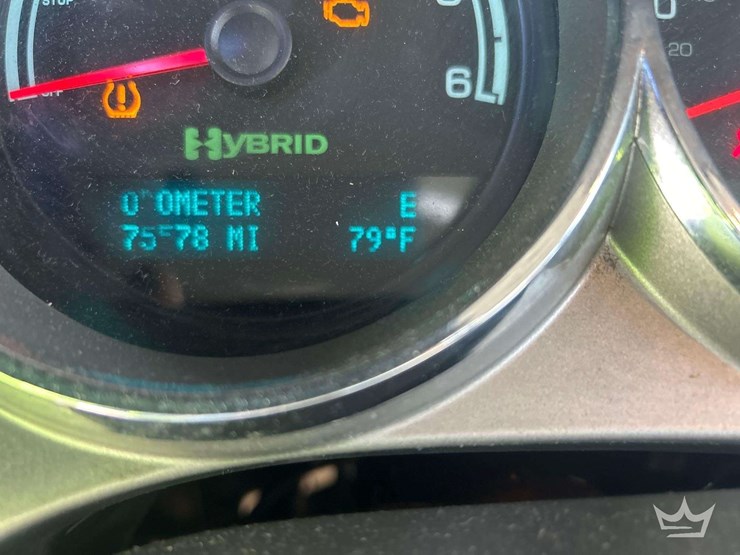 2012-chevrolet-silverado-1500-hybrid-image-6