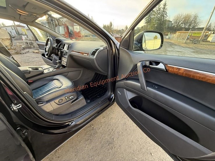 2014-audi-q7-image-36