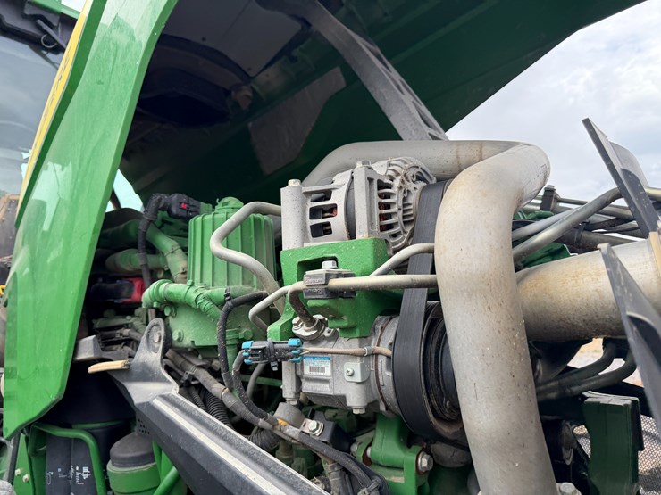 2023-john-deere-8r-310-image-55