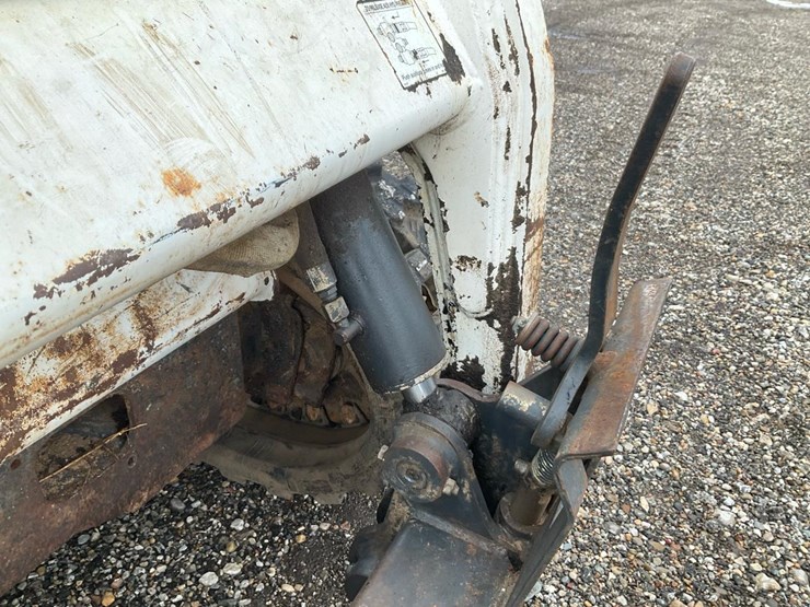 2007-bobcat-t190-image-12