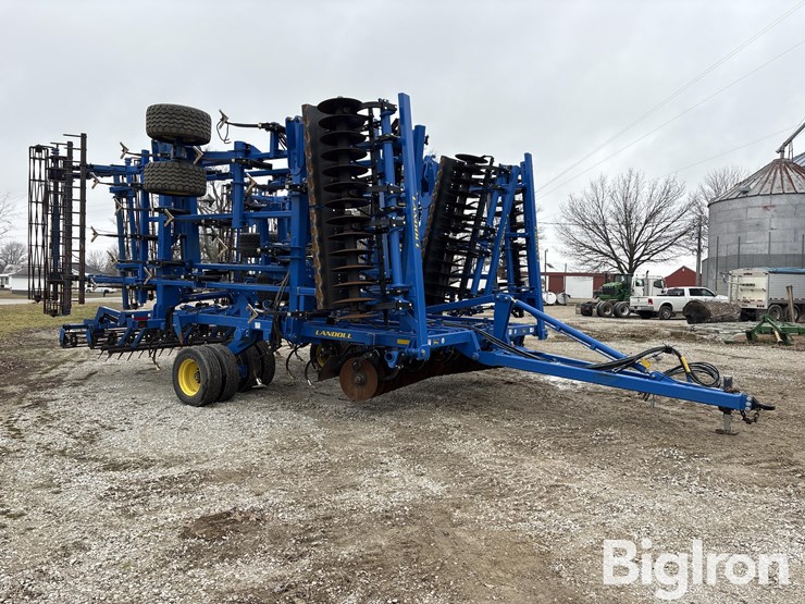 2021-landoll-8550-48-mulch-finisher-image-3
