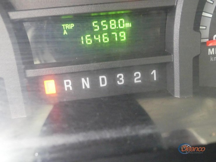 2015-ford-e350-image-11