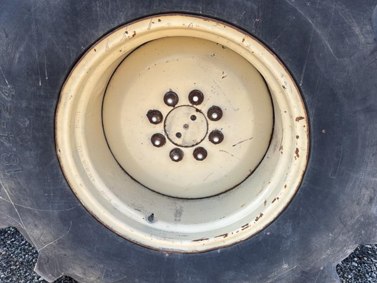 john-deere-4039-image-26