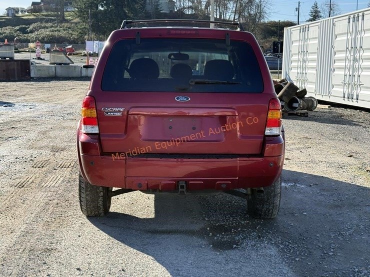 2005-ford-escape-image-4