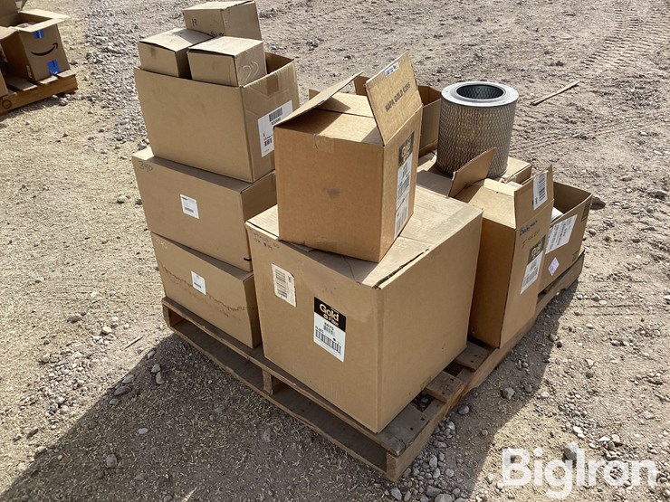 baldwin-/-napa-/-case-oil-&-air-filters-image-3