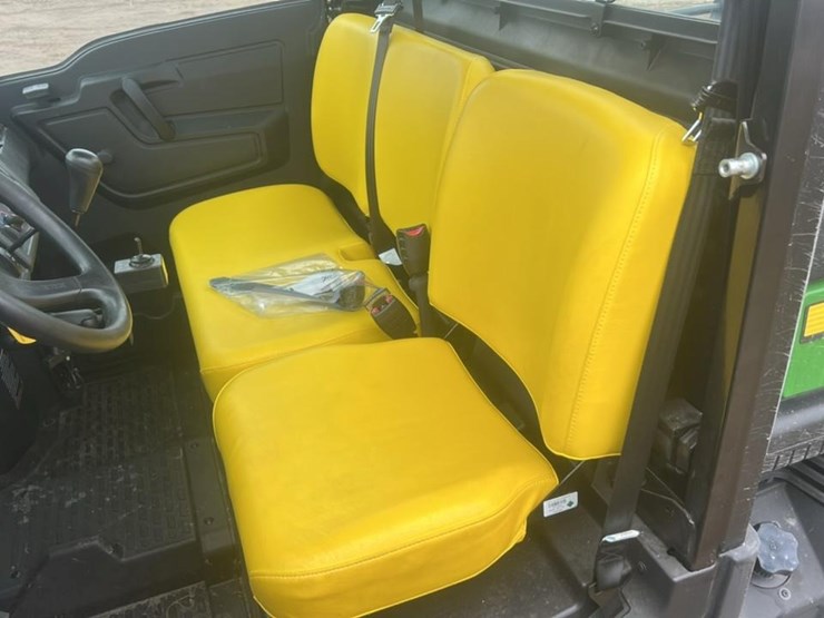 2020-john-deere-2020-image-30