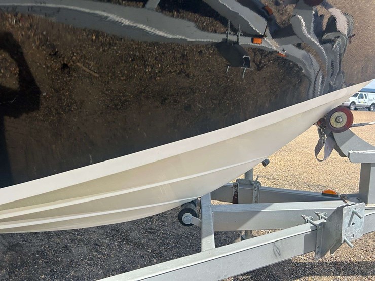 2006-mako-210cc-boat-250hp-mercury-image-29