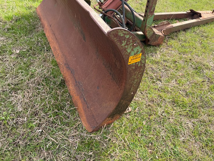 john-deere-8-image-15