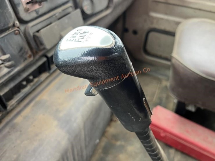 1984-international-s2500-image-26