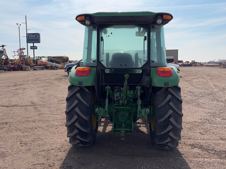 2023-john-deere-5060e-image-5