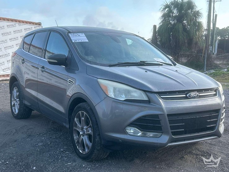 2013-ford-escape-image-2