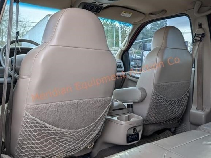 2000-ford-excursion-limited-image-28