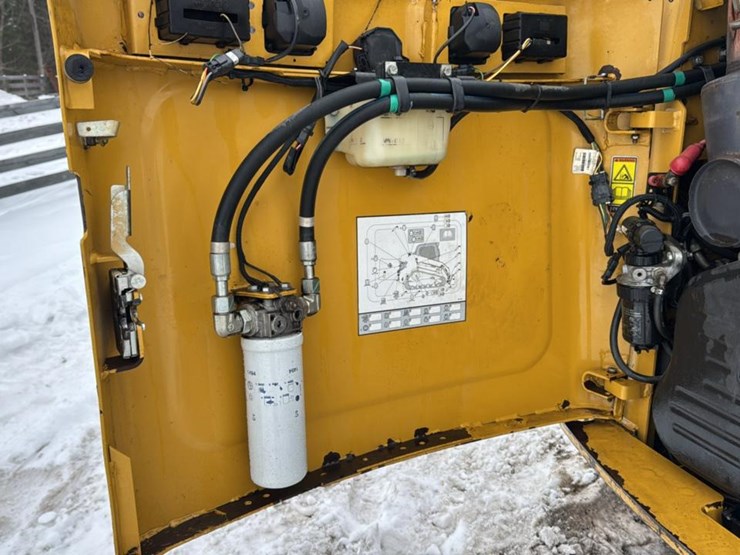 2013-caterpillar-279c-image-27