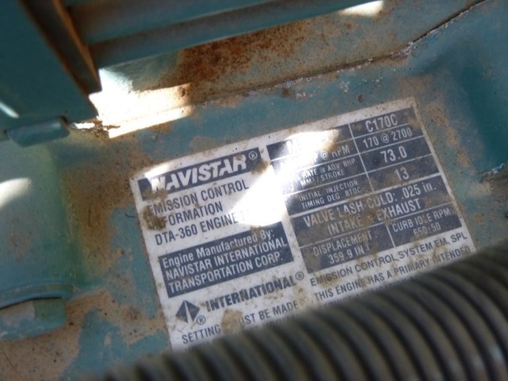 1993-international-4700-image-27