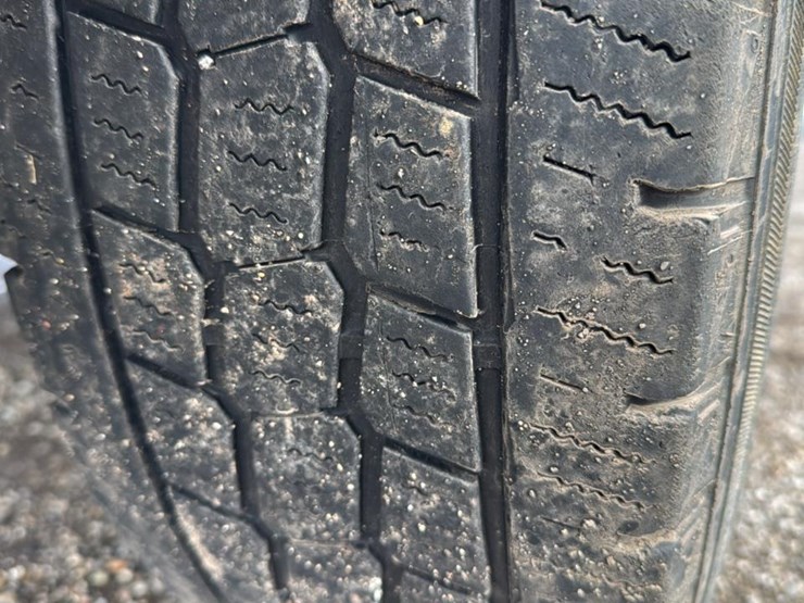 2008-gmc-3500-image-12