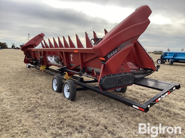 2012-case-ih-arro-converted-row-crop-header-w/b&b-36’-header-trailer-image-5