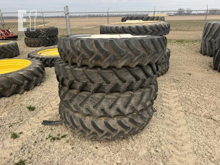 4-tires-and-wheels-image-1
