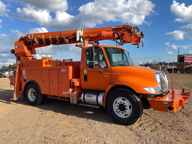 2007-international-durastar-4300-image-4