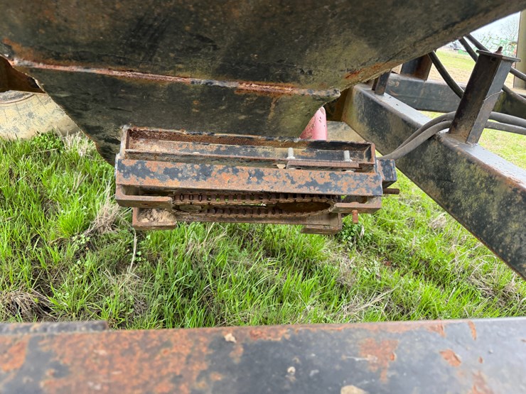 #41024-•-dennis-grain-cart-image-37
