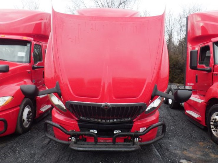 2018-international-prostar-image-22