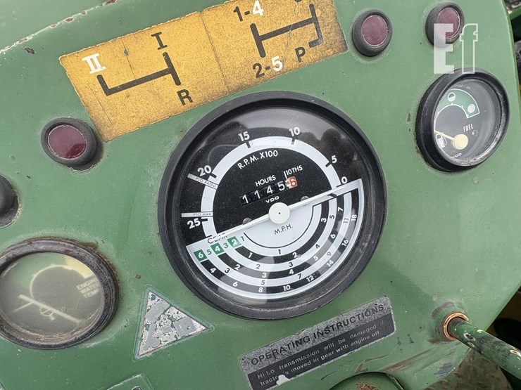 john-deere-2840-image-22