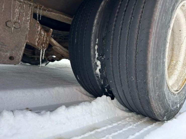 2016-jc-trailers-29-ft-quad/a-equipment-trailer-2j-image-43