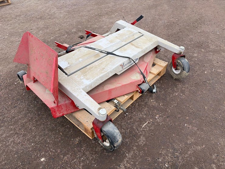 ventrac-mower-deck-image-2