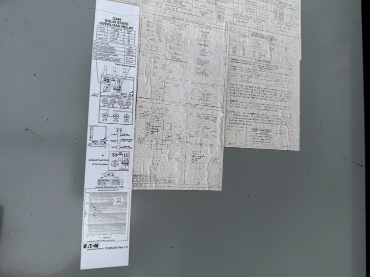 #41002-•-worldwide-3-phase-electric-motor-w/pole,-meter-loop,-and-breaker-box-image-10