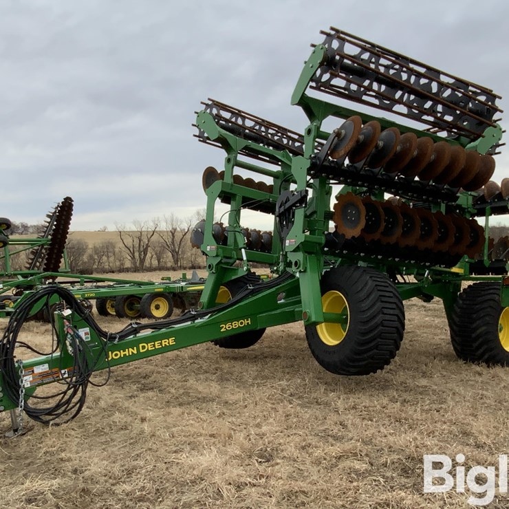 2023 JOHN DEERE 2680H