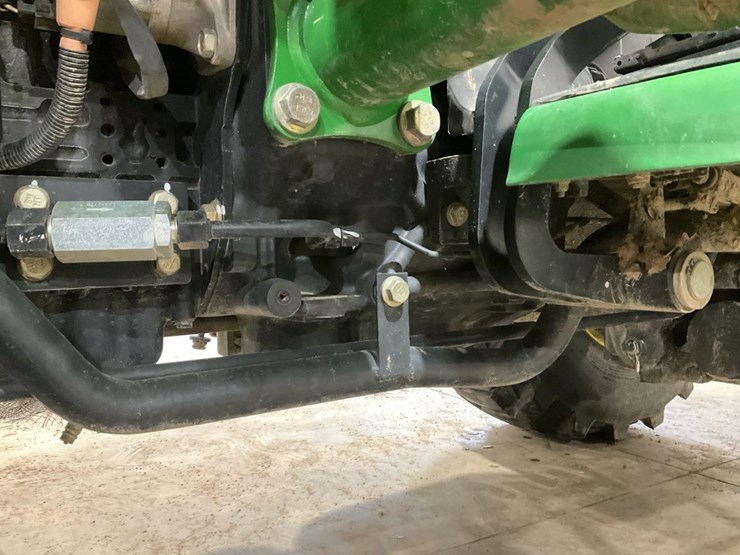 2010-john-deere-3520-image-25