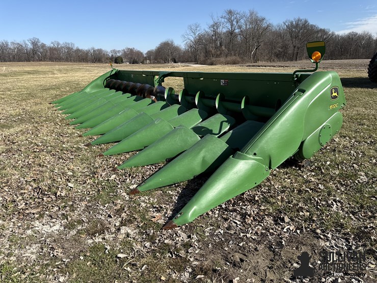 john-deere-612c-image-1