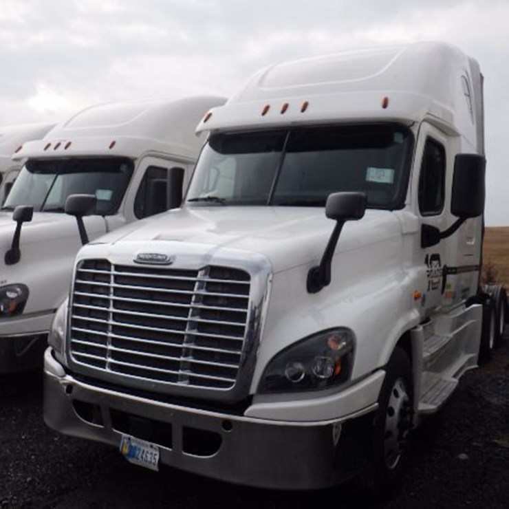 2017 FREIGHTLINER CASCADIA 125 EVOLUTION